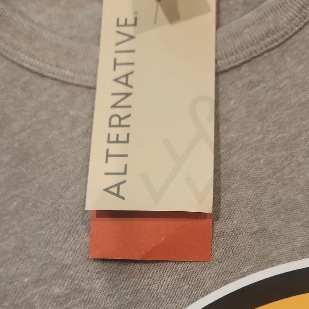 NWT- XL Alternative Gray Mississippi Golden Eagles Tee - Picture 2 of 6